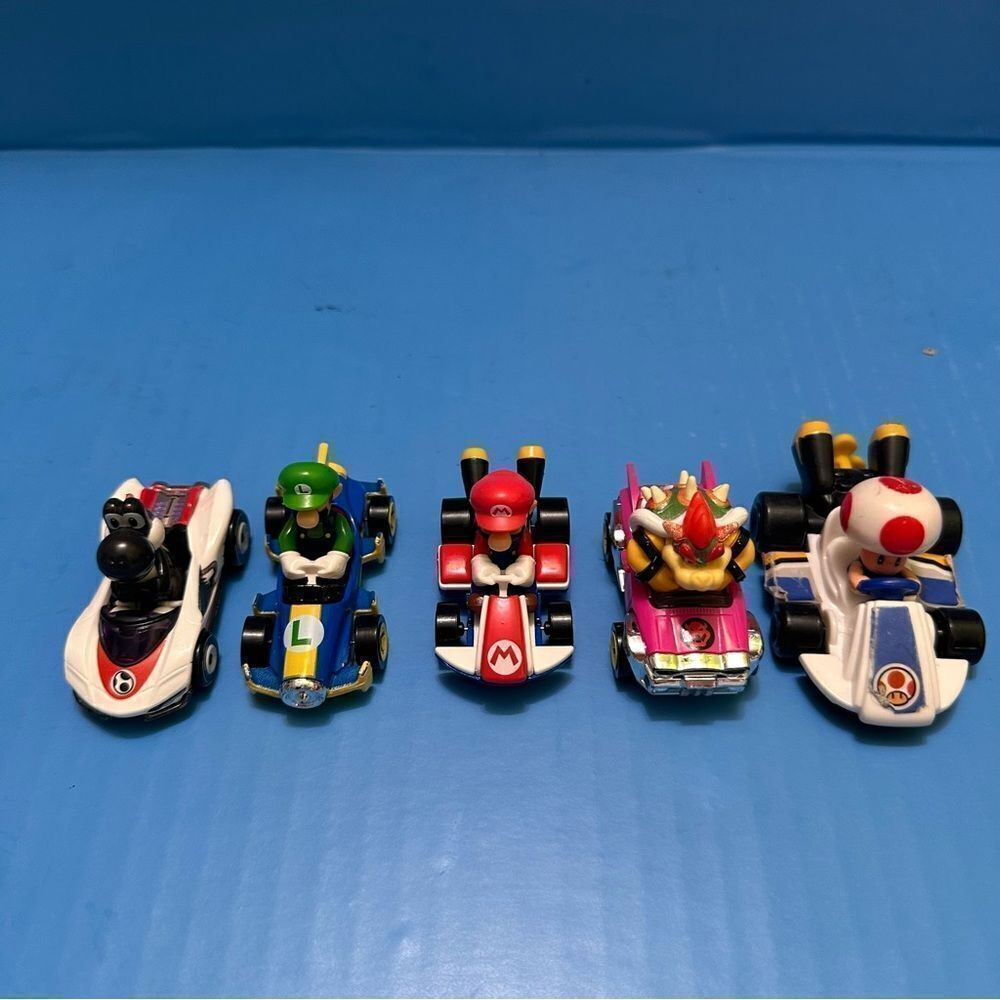 Nintendo Hot Wheels cars